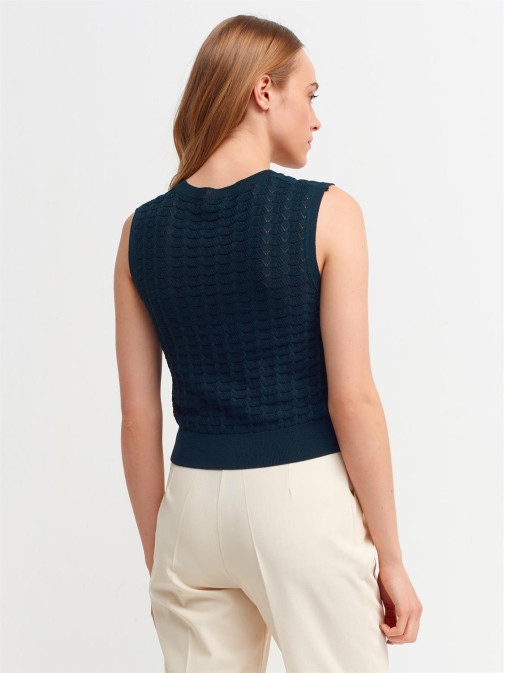 Dilvin Women's Mint V Neck Sweater