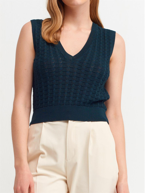 Dilvin Women's Mint V Neck Sweater