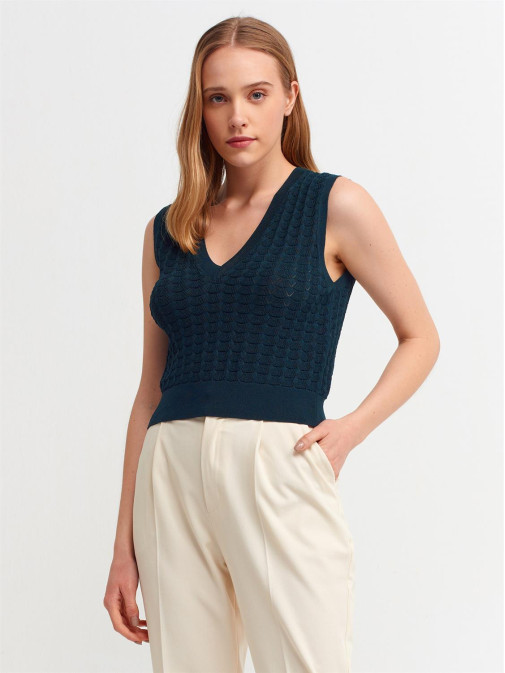 Dilvin Women's Mint V Neck Sweater