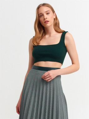 Women's Mint Square Collar Undershirt