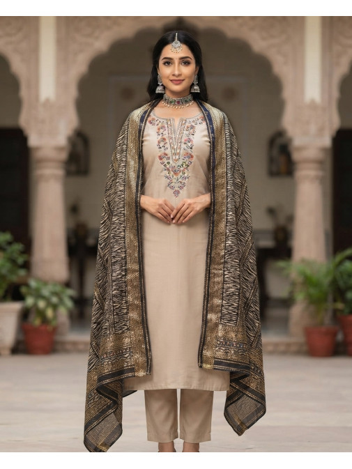 Heritage Noir Kurta Suit