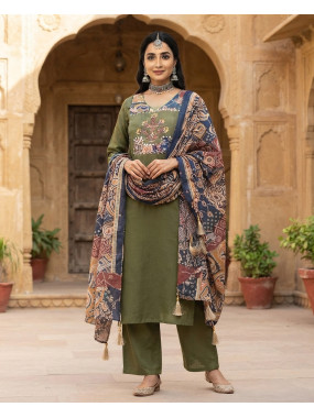Royal Olive Heritage Printed Kurta Set with Artisanal Dupatta